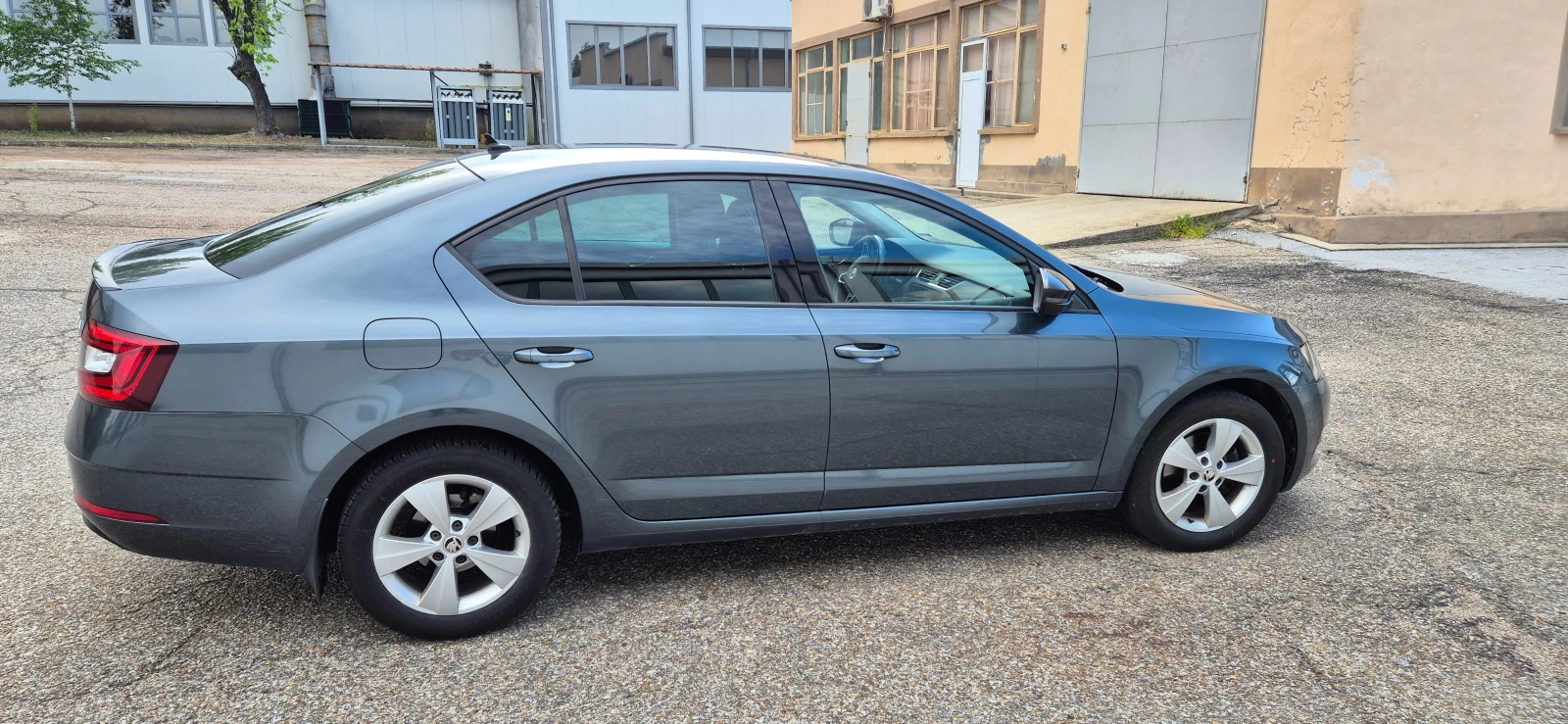 Skoda Octavia STYLE 1, 5 TSI - изображение 4