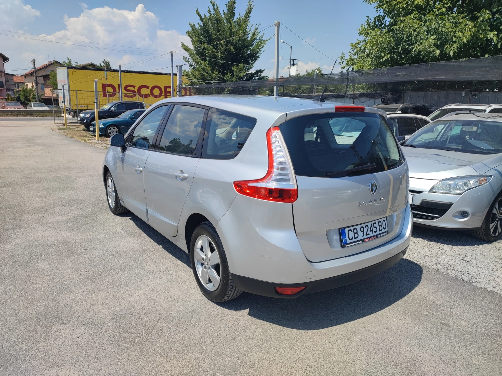 Renault Grand scenic 1.5DCI-110ks-6sk-7 МЕСТА-НАВИГАЦИЯ - изображение 8