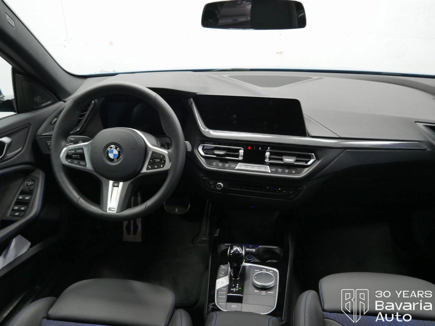 BMW 220 i Gran Coupe Steptronic M Sport Paket - изображение 6