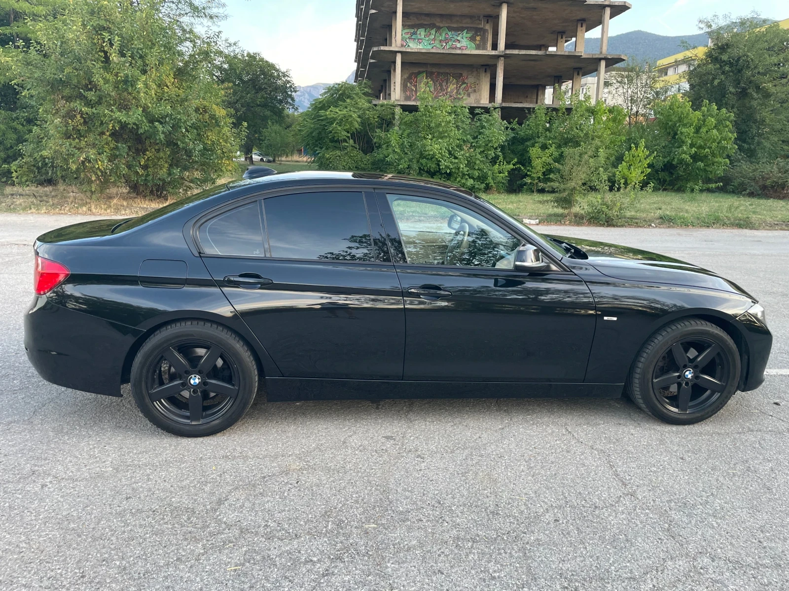 BMW 320 Modern - изображение 6