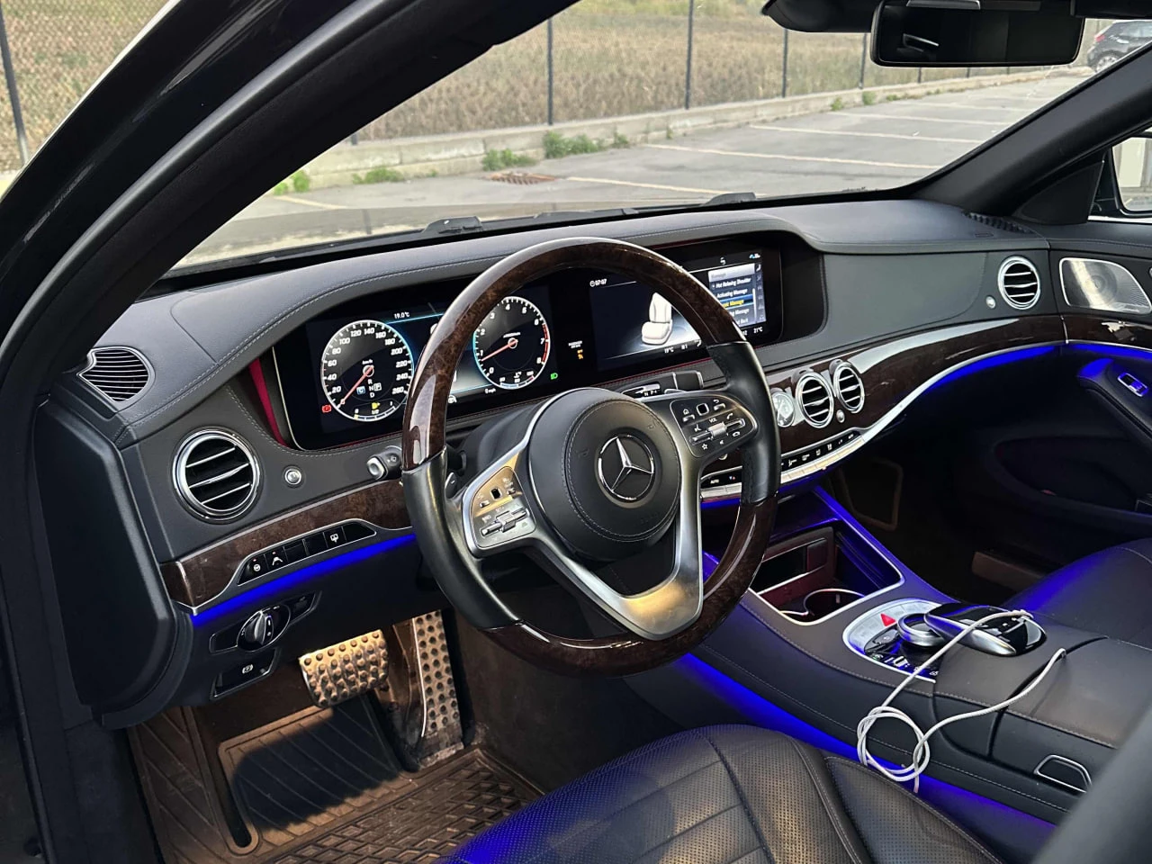 Mercedes-Benz S 560 * АВТО КРЕДИТ* ЦЕНА ДО БГ * CARFAX *  - изображение 8