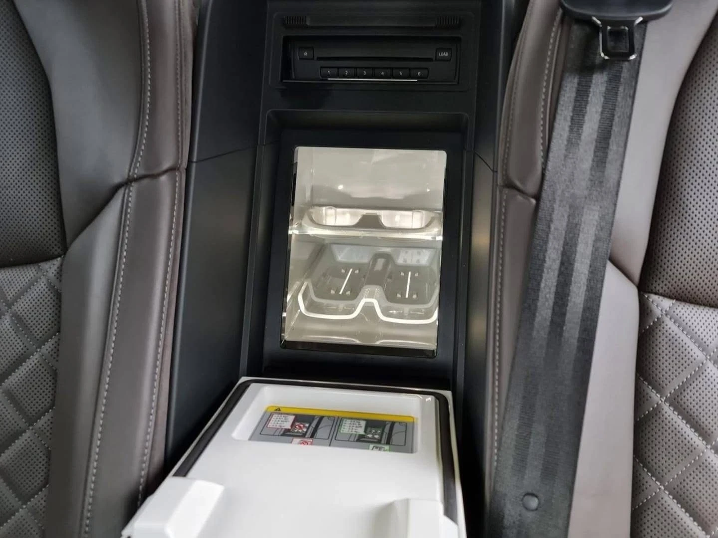 Audi S8 PLUS QUATTRO STAGE 2 ���� 3��� B&O ������ 100% | Mobile.bg � ����������� 15