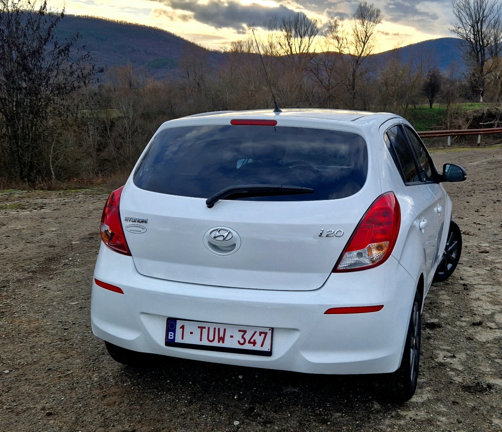 Hyundai I20 1.2 i GO 85kn TOP - изображение 7