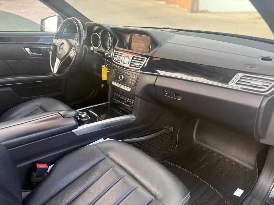 Mercedes-Benz E 400 AMG PACK * DISTRONIC * PANO * CARFAX * ����������  | Mobile.bg � ����������� 15