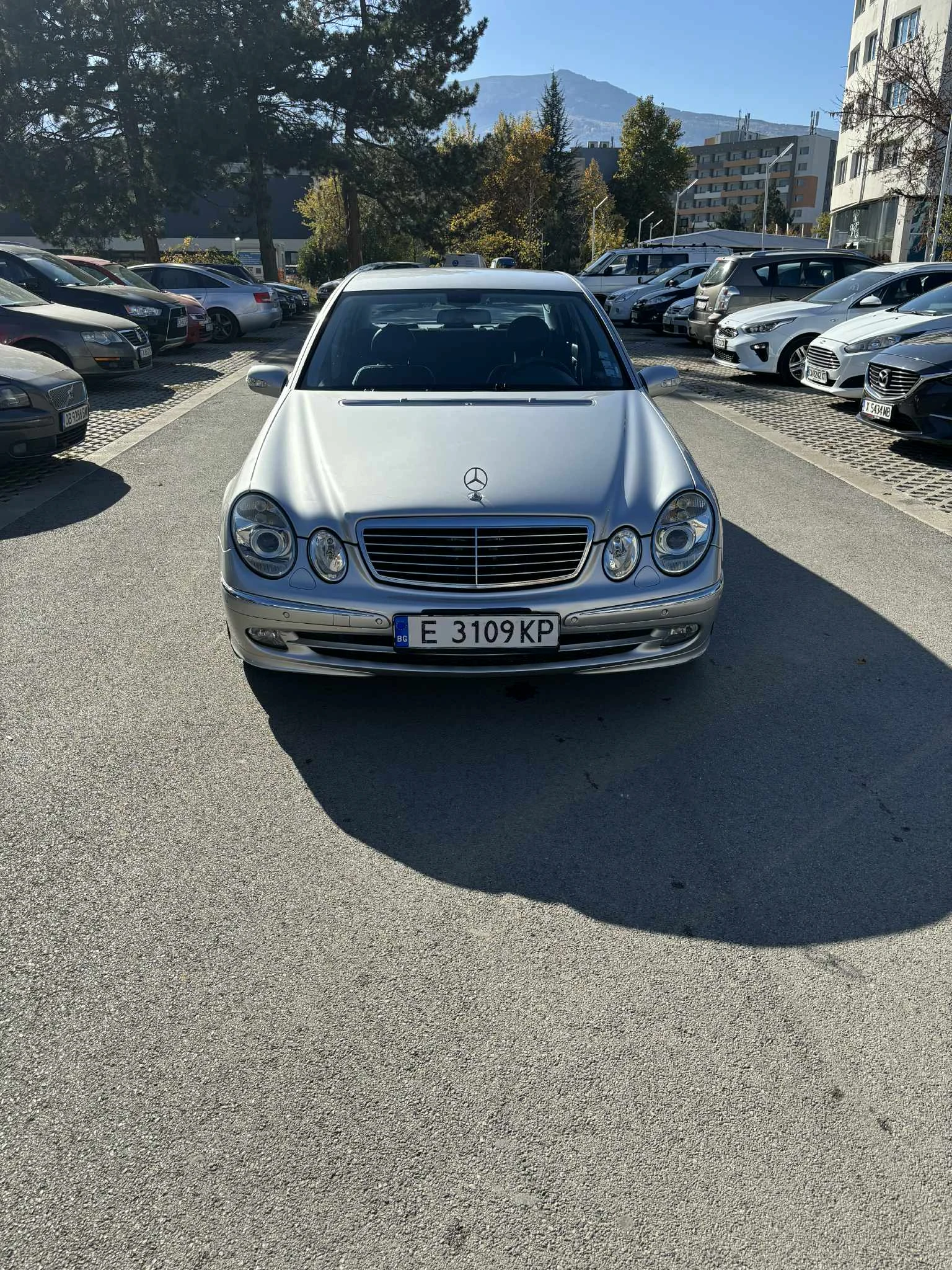 Mercedes-Benz E 320 CDI, снимка 9 - Автомобили и джипове - 53736125