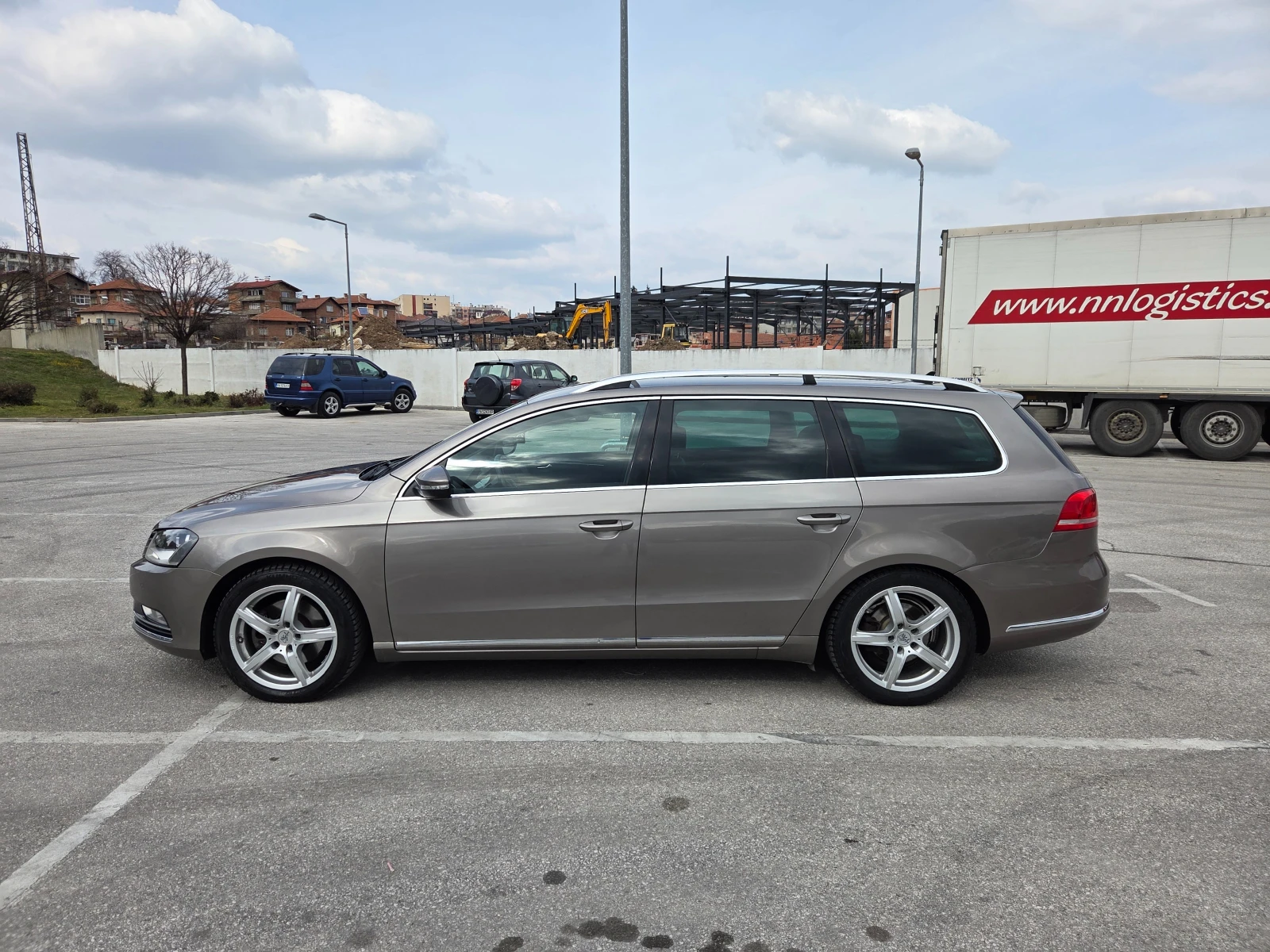 VW Passat B7, снимка 2 - Автомобили и джипове - 54010732