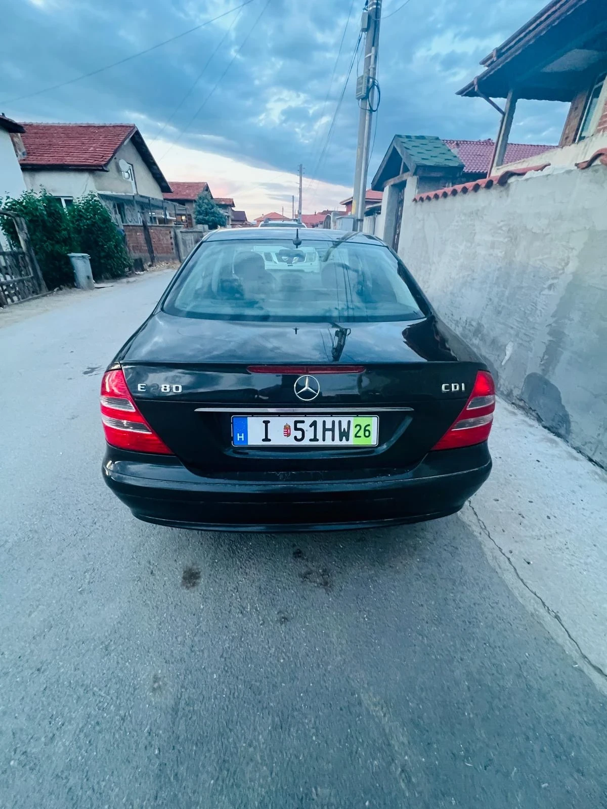 Mercedes-Benz E 280 2.8 V6, снимка 3 - Автомобили и джипове - 54568576