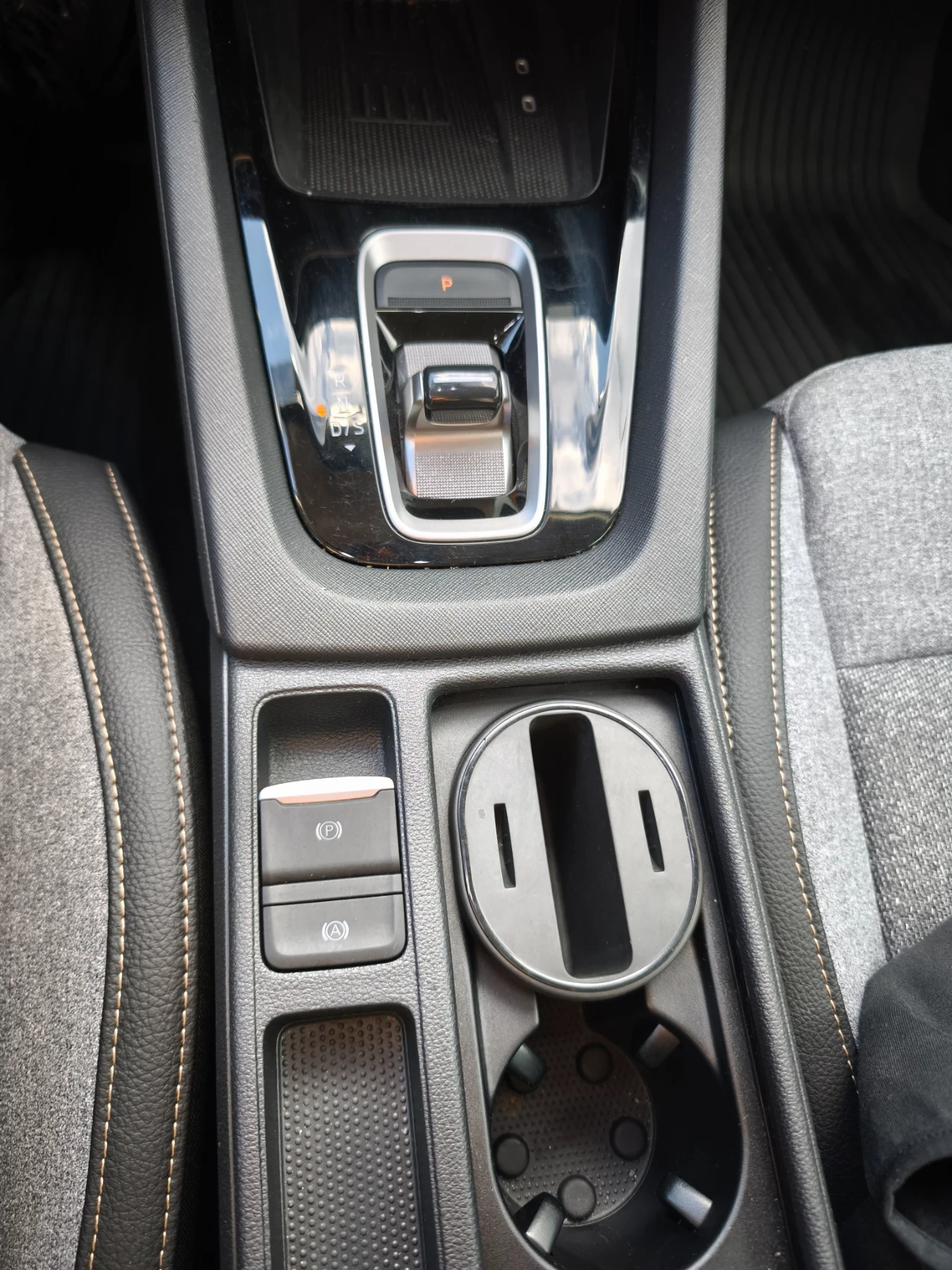 Skoda Octavia, снимка 14 - Автомобили и джипове - 54598953