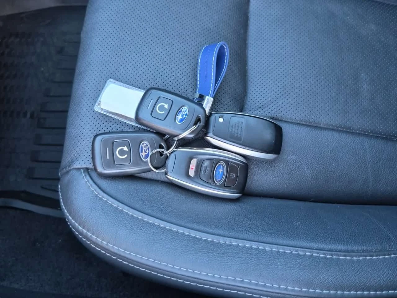 Subaru Impreza SPORT TECH| ШИБИДАХ| 4 КЛЮЧА| ПОДГРЕВИ| CARFAX, снимка 10 - Автомобили и джипове - 54784024