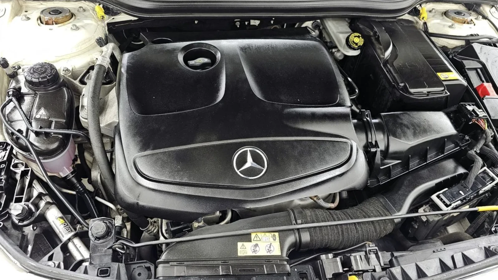Mercedes-Benz CLA 250 AMG ПАКЕТ/ПОДГРЕВ/ШИБEДАХ/, снимка 8 - Автомобили и джипове - 54868746