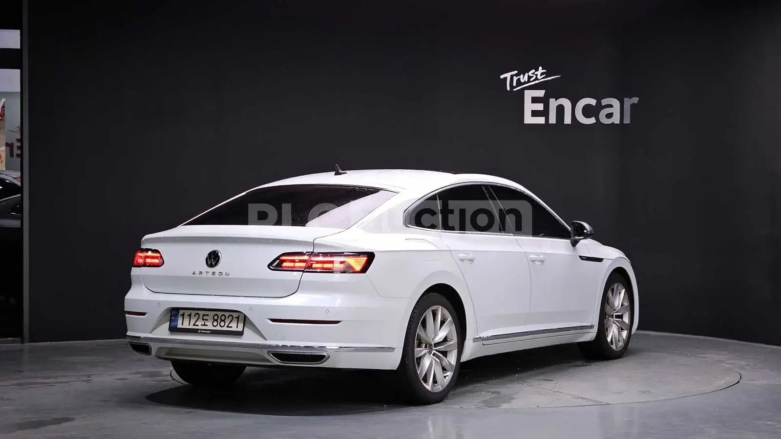 VW Arteon 2.0TDI PRESTIGE HEAD UP/PANORAMA/360CAM | Mobile.bg � ����������� 2