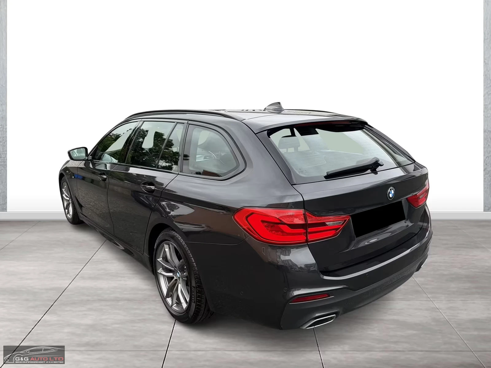 BMW 540 xDRIVE/320HP/M SPORT/CAM/HUD/MEMO/743z, снимка 4 - Автомобили и джипове - 55656533