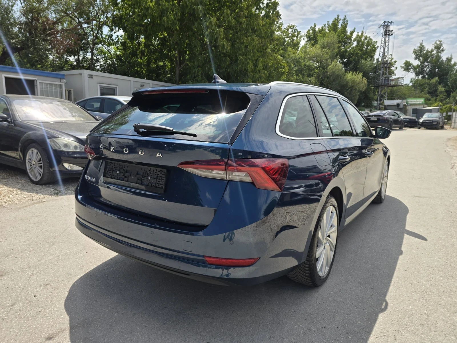 Skoda Octavia 2.0TDI 150к.с Exclusive Head-Up , снимка 4 - Автомобили и джипове - 55665193