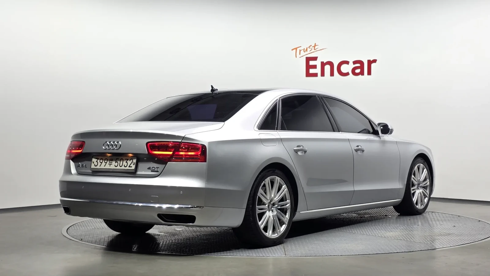 Audi A8 LWB FIRST CLASS TV * КРАЙНА ЦЕНА* QUATTRO, снимка 2 - Автомобили и джипове - 56145160