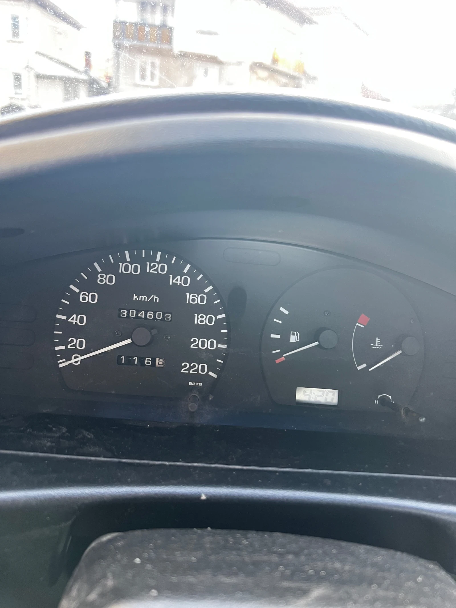 Nissan Sunny 1.4 LX, снимка 7 - Автомобили и джипове - 56158502