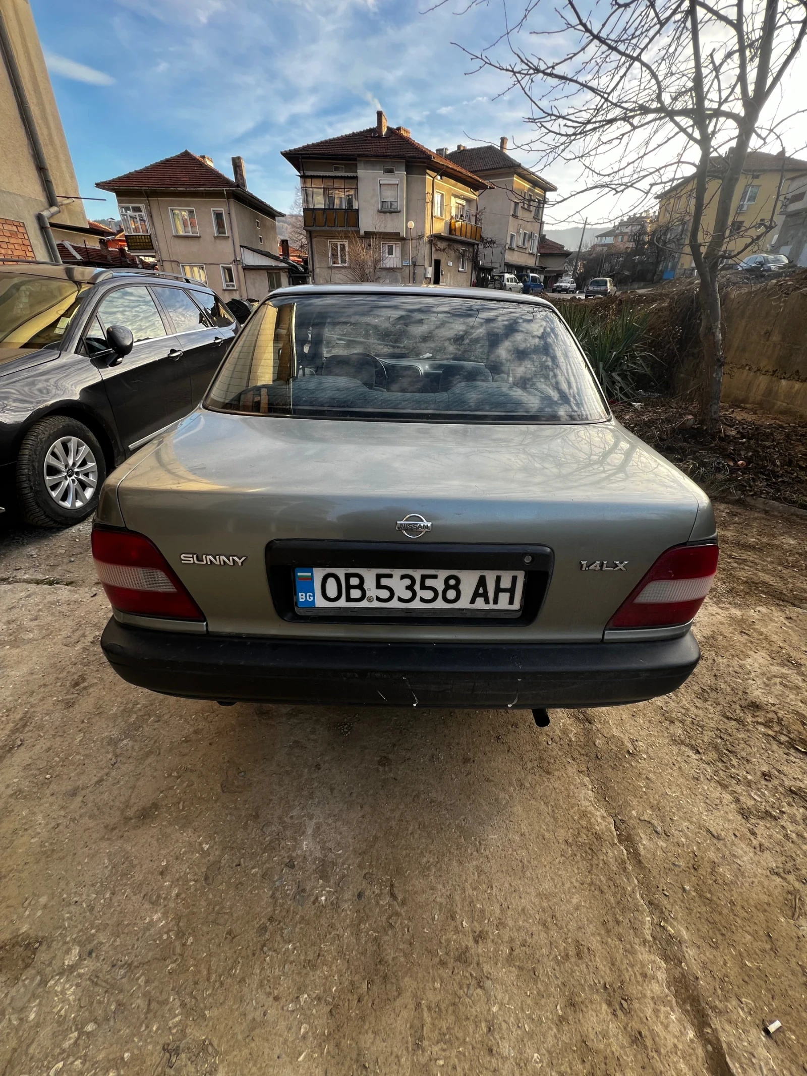 Nissan Sunny 1.4 LX, снимка 4 - Автомобили и джипове - 56158502