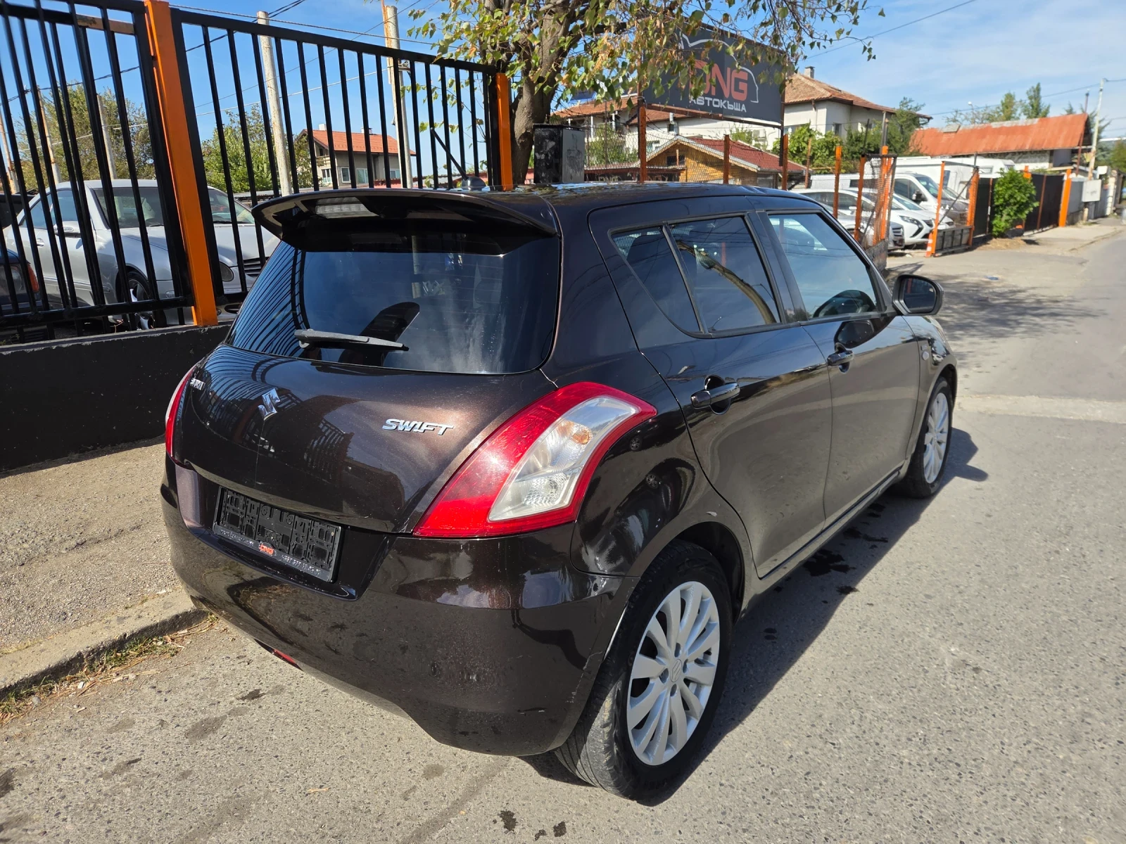 Suzuki Swift 1, 300DDIS EURO5B , снимка 7 - Автомобили и джипове - 56330751