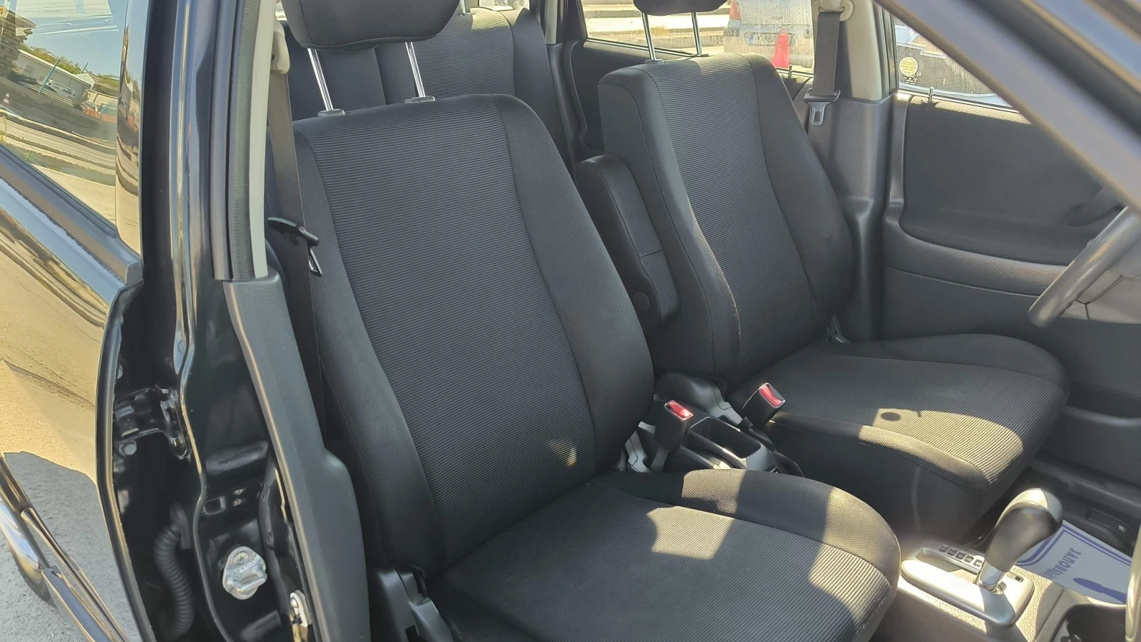 Suzuki Liana 1.6i automatic , снимка 8 - Автомобили и джипове - 56390585