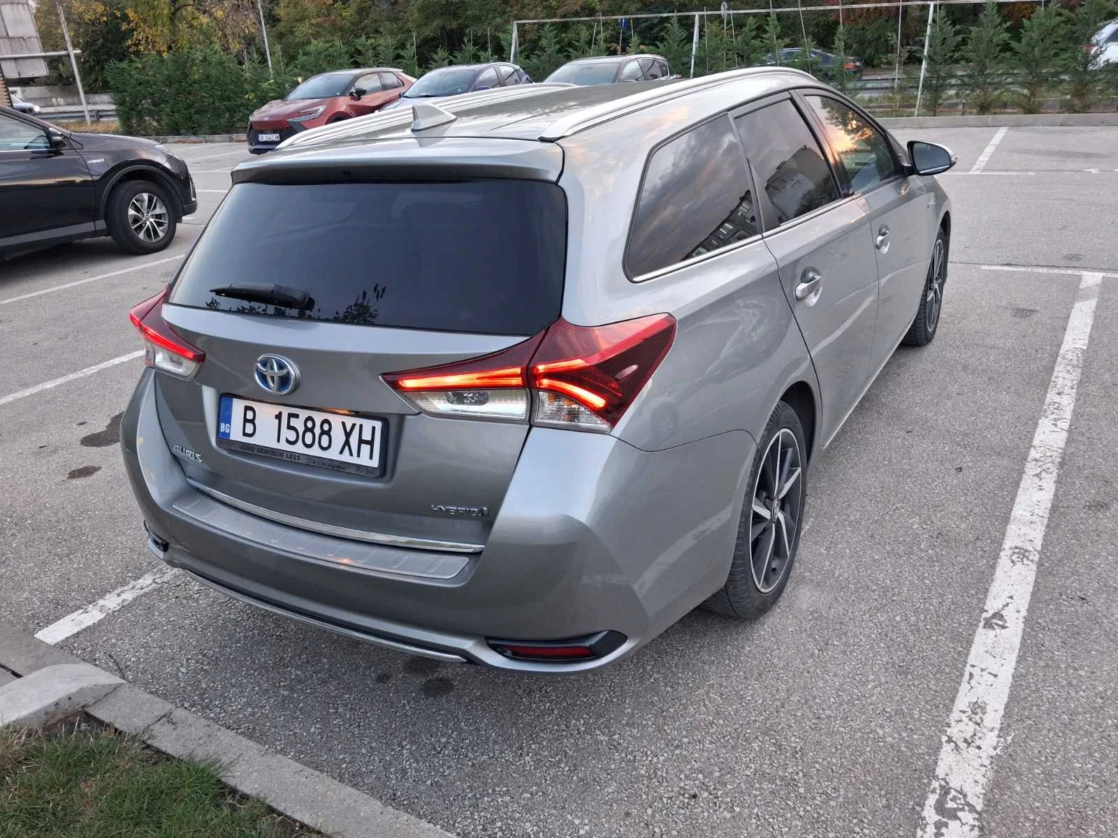 Toyota Auris 1.8 Hybrid, �����������, sportwagon | Mobile.bg � ����������� 5