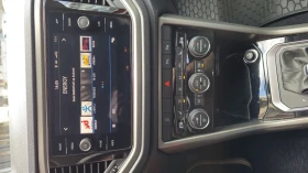 VW T-Roc 1.5 Trend, снимка 15 - Автомобили и джипове - 53624873