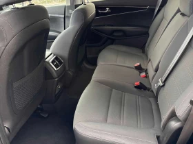 Kia Sorento * AWD * ПОДГРЕВ* KEYLESS*  - 18000 € / 35204.94 лв. - 25601747 11