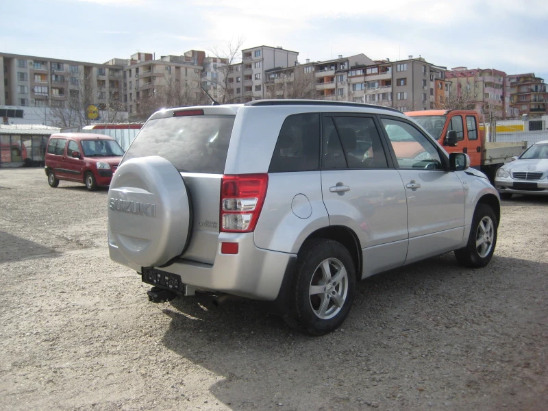 Suzuki Grand vitara 1.9DDiS 5DR, снимка 4 - Автомобили и джипове - 44632194