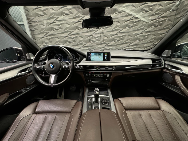 BMW X5 M50d xDrive 7 seats* Pano* Vent * 3D B&O* HuD, снимка 5 - Автомобили и джипове - 47267845