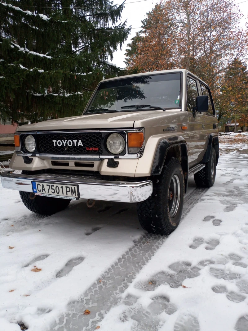 Toyota Land cruiser, снимка 1 - Автомобили и джипове - 47345432