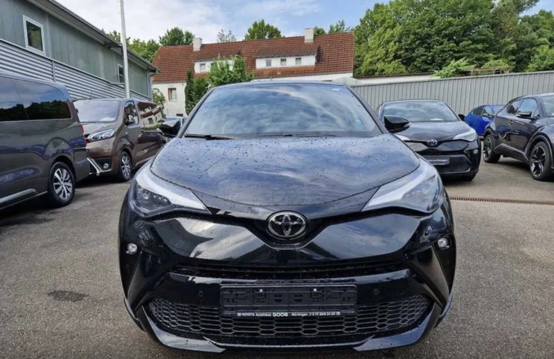 Toyota C-HR 2.0 бензин хибрид , снимка 2 - Автомобили и джипове - 47931835