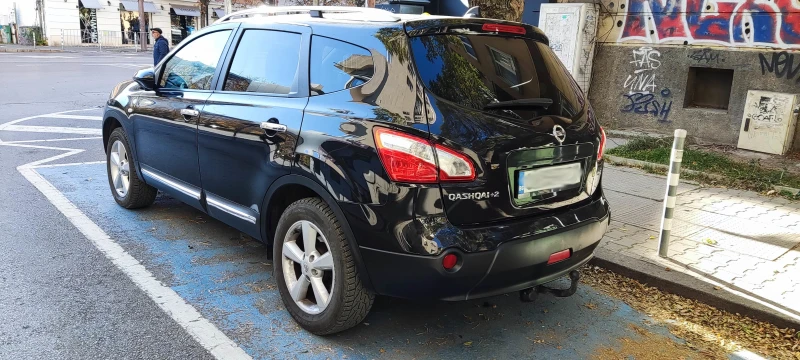 Nissan Qashqai + 2 1.6dCi 4x4 7мес., снимка 4 - Автомобили и джипове - 48057297