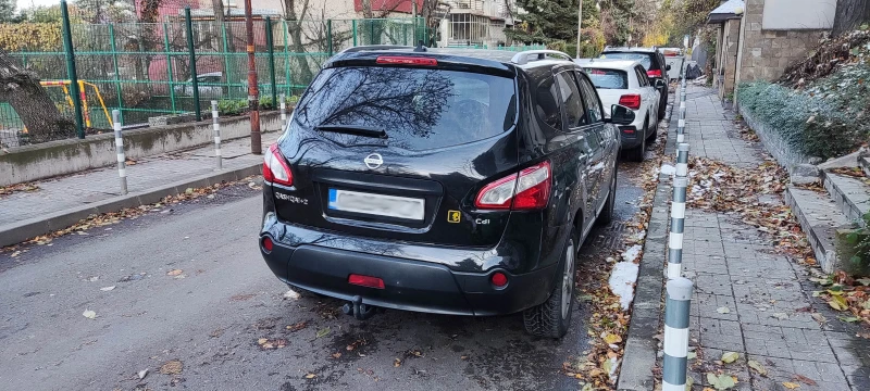 Nissan Qashqai + 2 1.6dCi 4x4 7мес., снимка 3 - Автомобили и джипове - 48057297