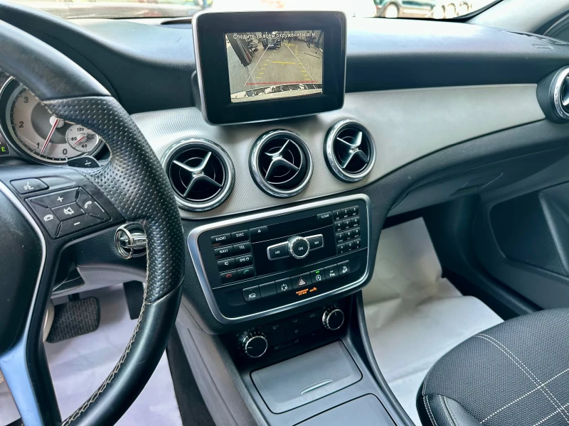 Mercedes-Benz GLA 220 cdi SPORT Premium Camera LED NAVI NIGHT PACK DISTR, снимка 11 - Автомобили и джипове - 50570100