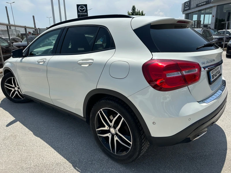 Mercedes-Benz GLA 220 cdi SPORT Premium Camera LED NAVI NIGHT PACK DISTR, снимка 4 - Автомобили и джипове - 50570100
