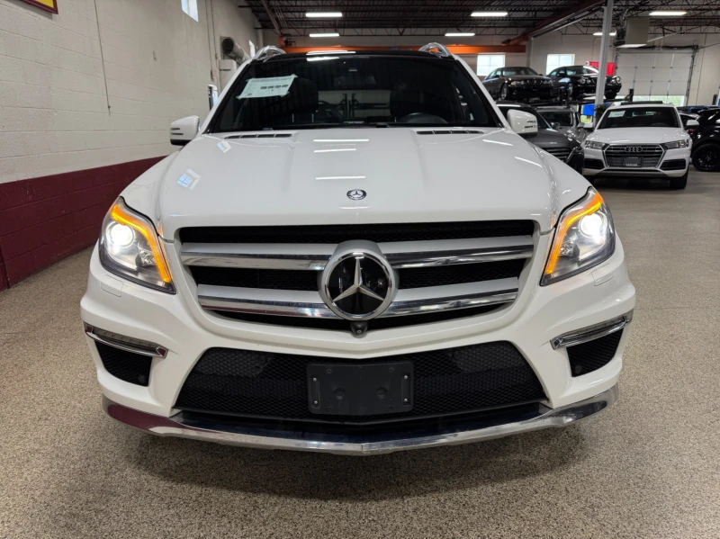 Mercedes-Benz GL 550 4Matic / PANO / 360 / Harman-Kardon / 7 Seats, снимка 6 - Автомобили и джипове - 52643620
