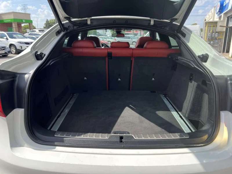 BMW X6 Mpack xDrive35i  CARFAX, снимка 6 - Автомобили и джипове - 53510116