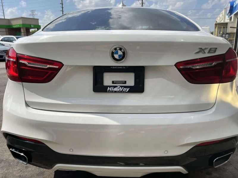 BMW X6 Mpack xDrive35i  CARFAX, снимка 4 - Автомобили и джипове - 53510116