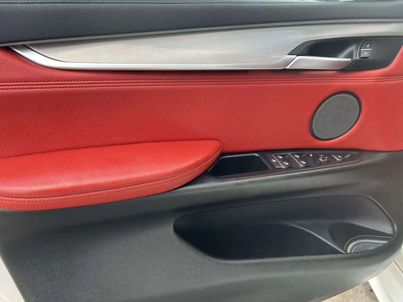 BMW X6 Mpack xDrive35i  CARFAX, снимка 13 - Автомобили и джипове - 53510116