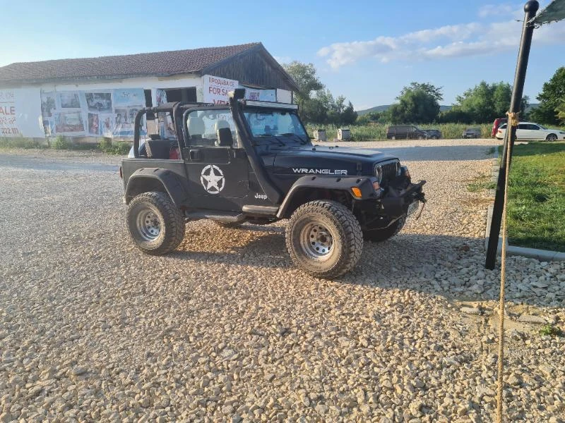 Jeep Wrangler, снимка 6 - Автомобили и джипове - 48077918