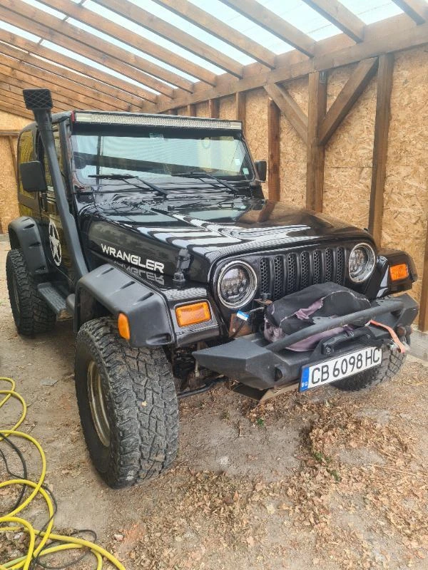 Jeep Wrangler, снимка 2 - Автомобили и джипове - 48077918