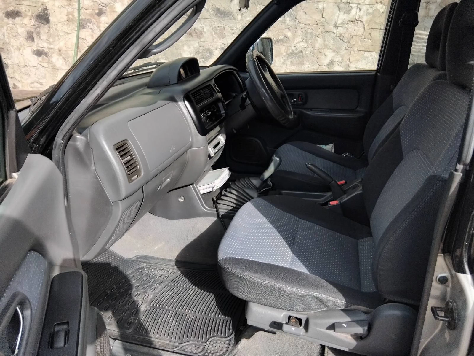 Mitsubishi L200  - изображение 4