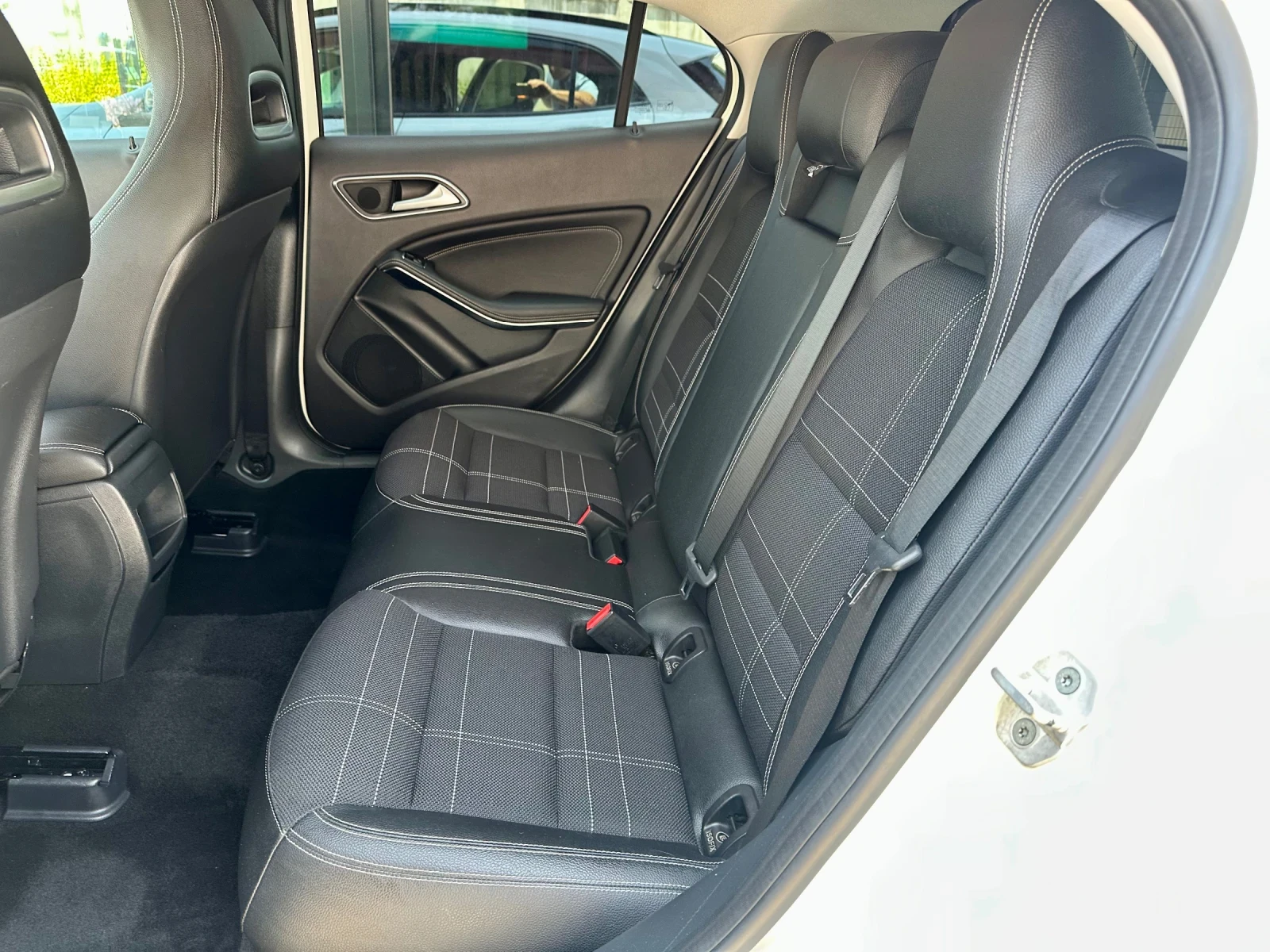 Mercedes-Benz GLA 220 cdi SPORT Premium Camera LED NAVI NIGHT PACK DISTR | Mobile.bg   15