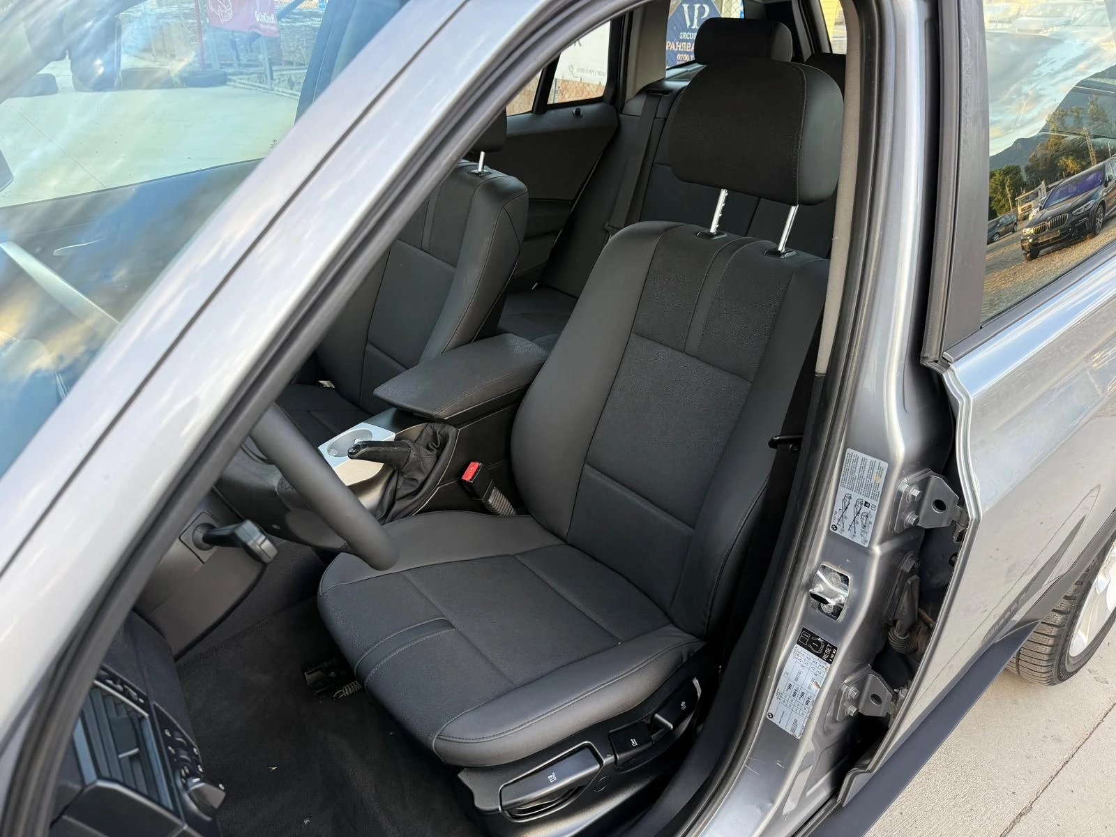 BMW X3 2.0D x-Drive/Климатроник/6ск/Собствен лизинг - изображение 10