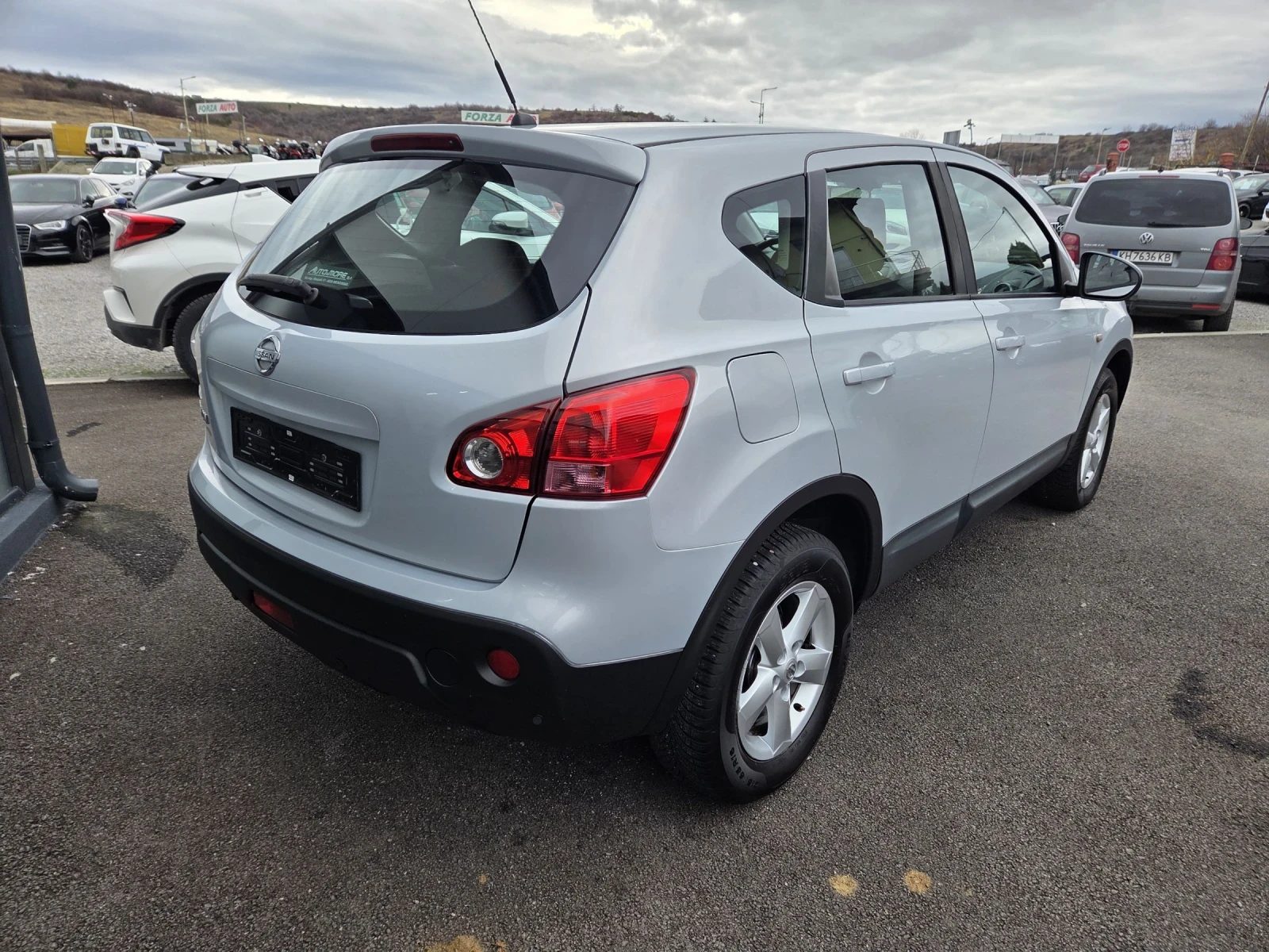 Nissan Qashqai 1.6i / НОВА !!!! - изображение 5