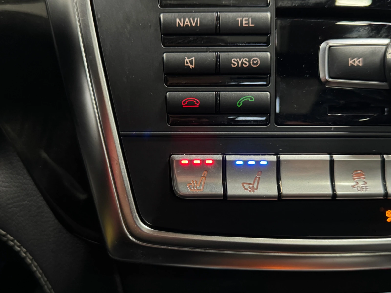 Mercedes-Benz GL 550 4Matic / PANO / 360 / Harman-Kardon / 7 Seats | Mobile.bg   13