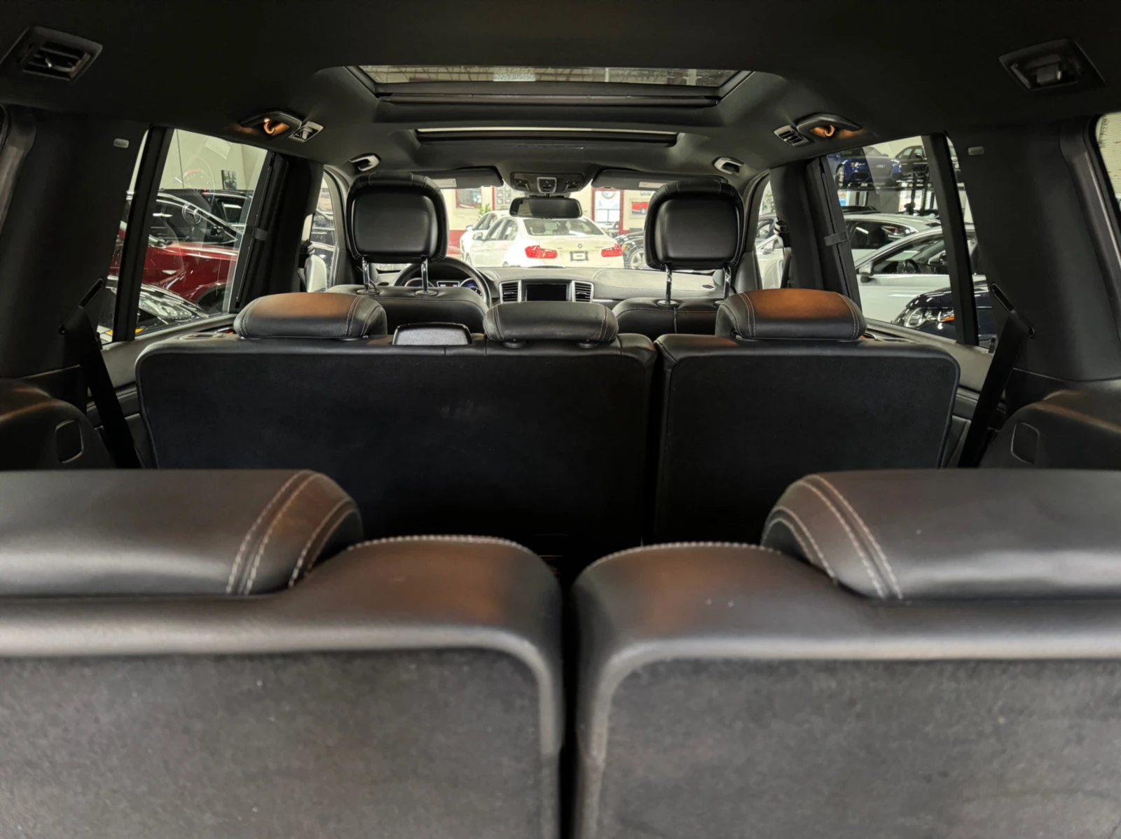 Mercedes-Benz GL 550 4Matic / PANO / 360 / Harman-Kardon / 7 Seats | Mobile.bg   17