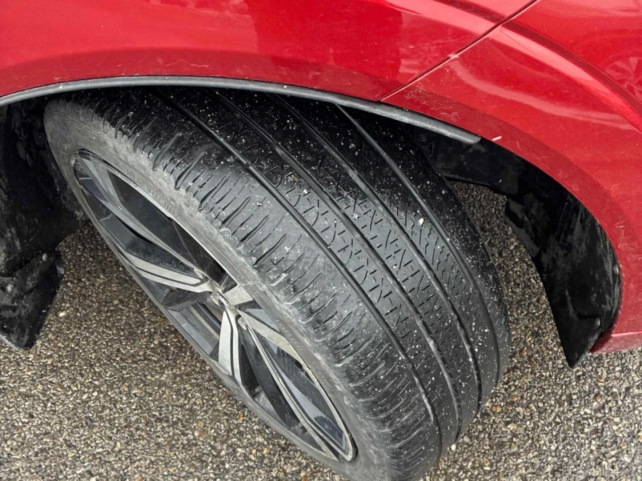 Volvo XC60 R-design* Hybrid* Line Assist* Подгрев* Пано, снимка 14 - Автомобили и джипове - 53826871