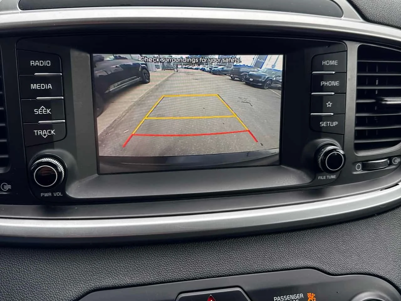 Kia Sorento * AWD * ПОДГРЕВ* KEYLESS* , снимка 10 - Автомобили и джипове - 53896404