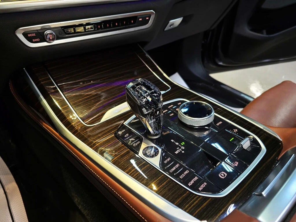 BMW X7 Crystal/Individual/CleanCarfax/OneOwner/7Pass/Cert | Mobile.bg � ����������� 10