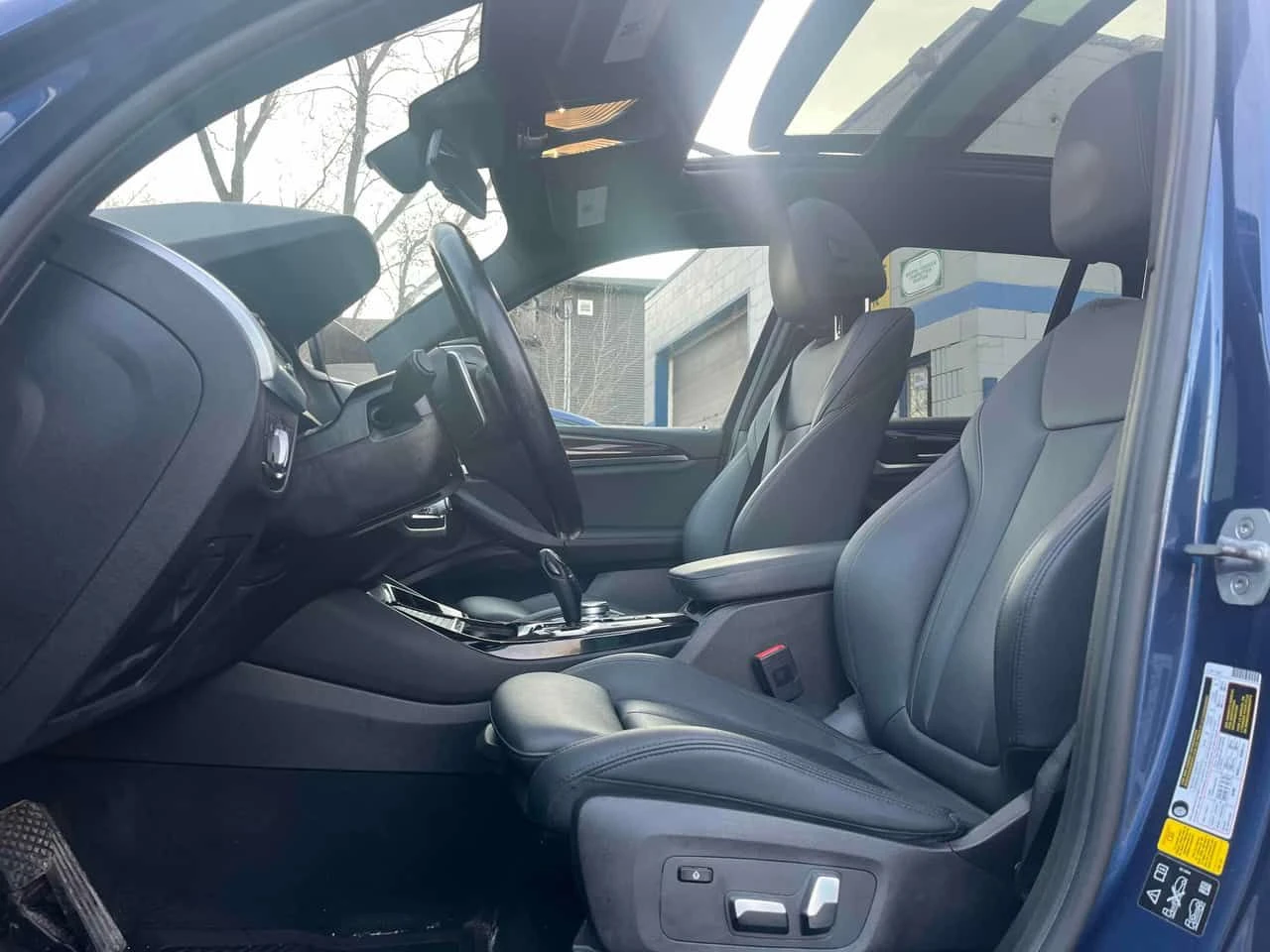 BMW X3 XDRIVE30i| ПОДГРЕВИ| АМБИЕНТНО| ПАНОРАМА| CARFAX, снимка 11 - Автомобили и джипове - 54427507
