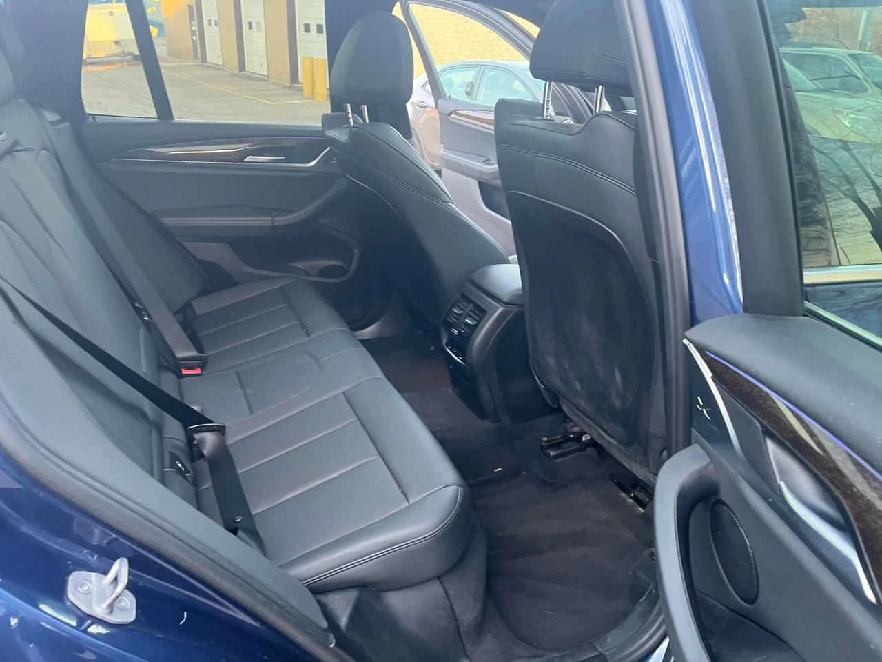 BMW X3 XDRIVE30i| ПОДГРЕВИ| АМБИЕНТНО| ПАНОРАМА| CARFAX, снимка 13 - Автомобили и джипове - 54427507